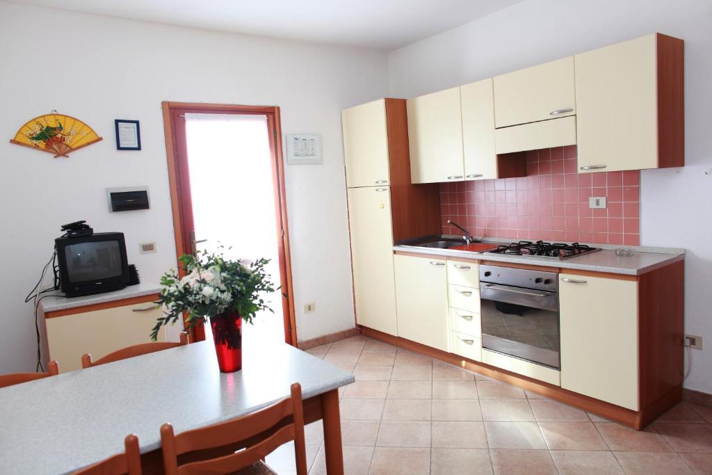 Appartamenti Ideal Isola Rossa Dış mekan fotoğraf